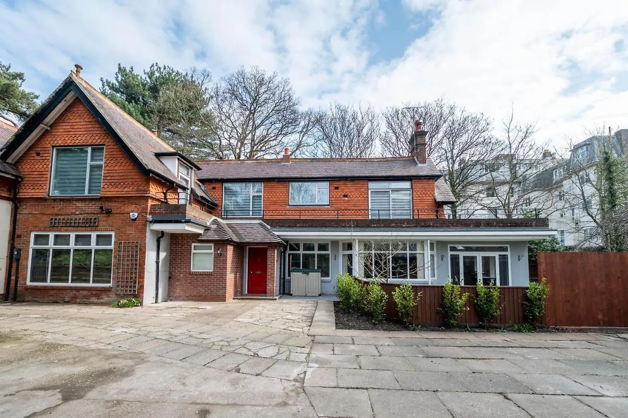 Holiday home The Manor - Large Luxury Home In Bournemouth - Sleeps 12+ United Kingdom